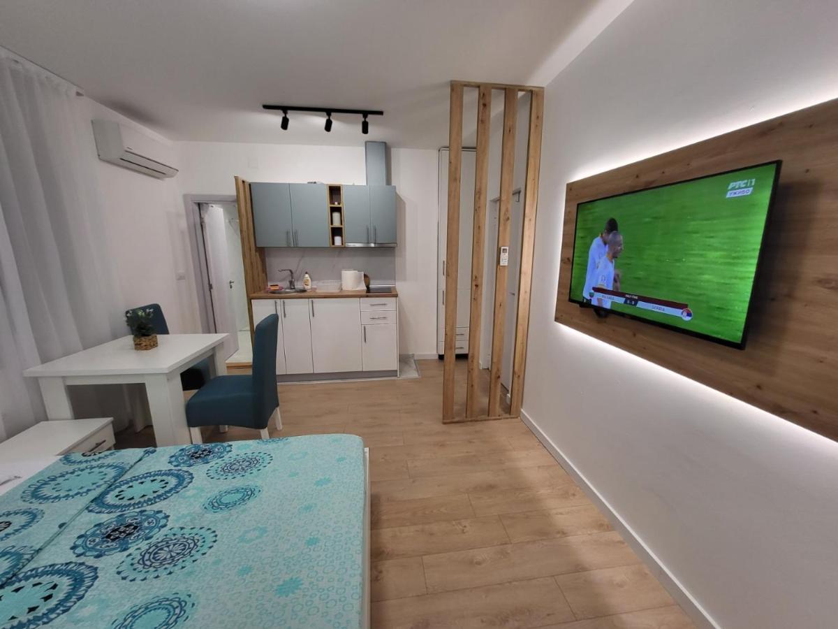 Harmony Suites Sajmiste Luaran gambar